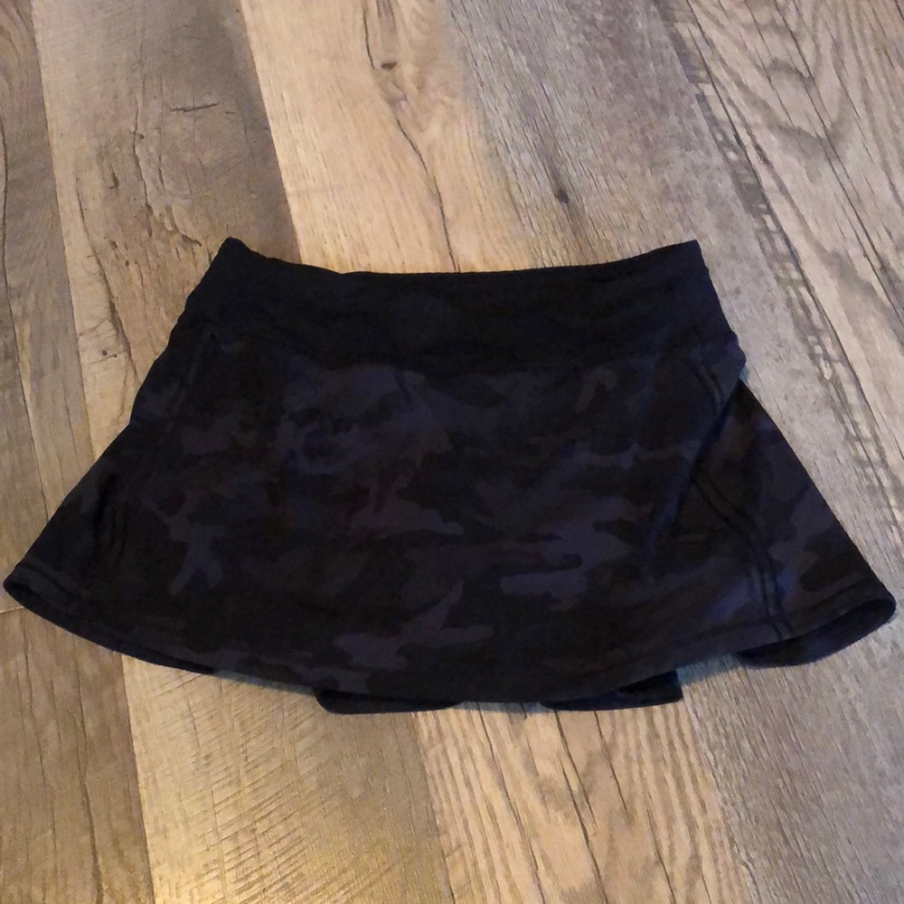 Lululemon camo skort
